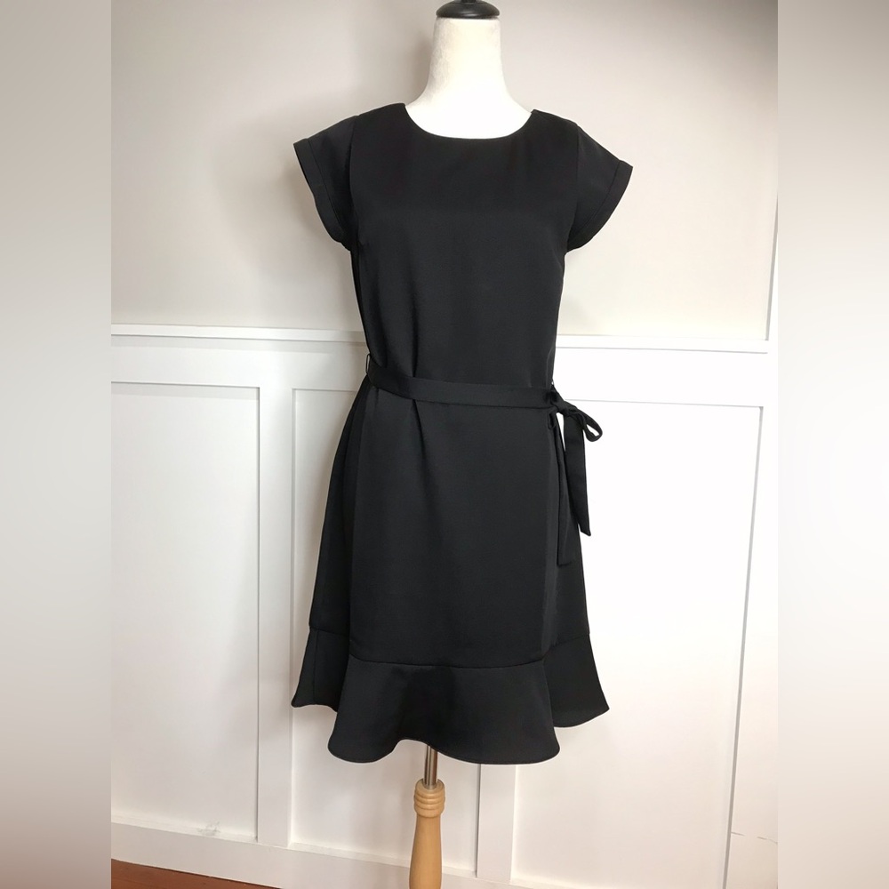 BANANA REPUBLIC Little Black Dress, Fit & Flare belted Size XS NEW W TAGS